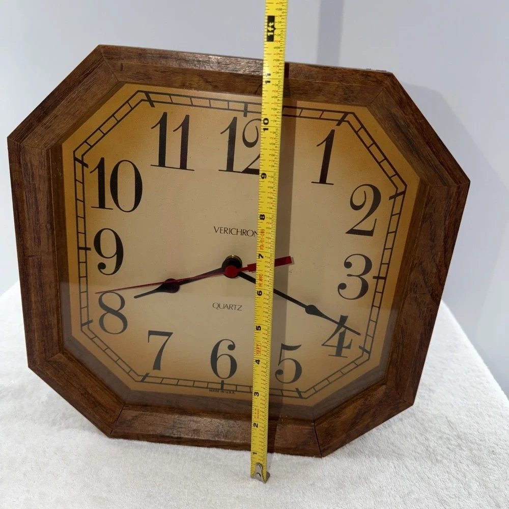 Harris & Mallow Vintage Verichron Quartz Wood Wall Clock Octagonal MCM USED